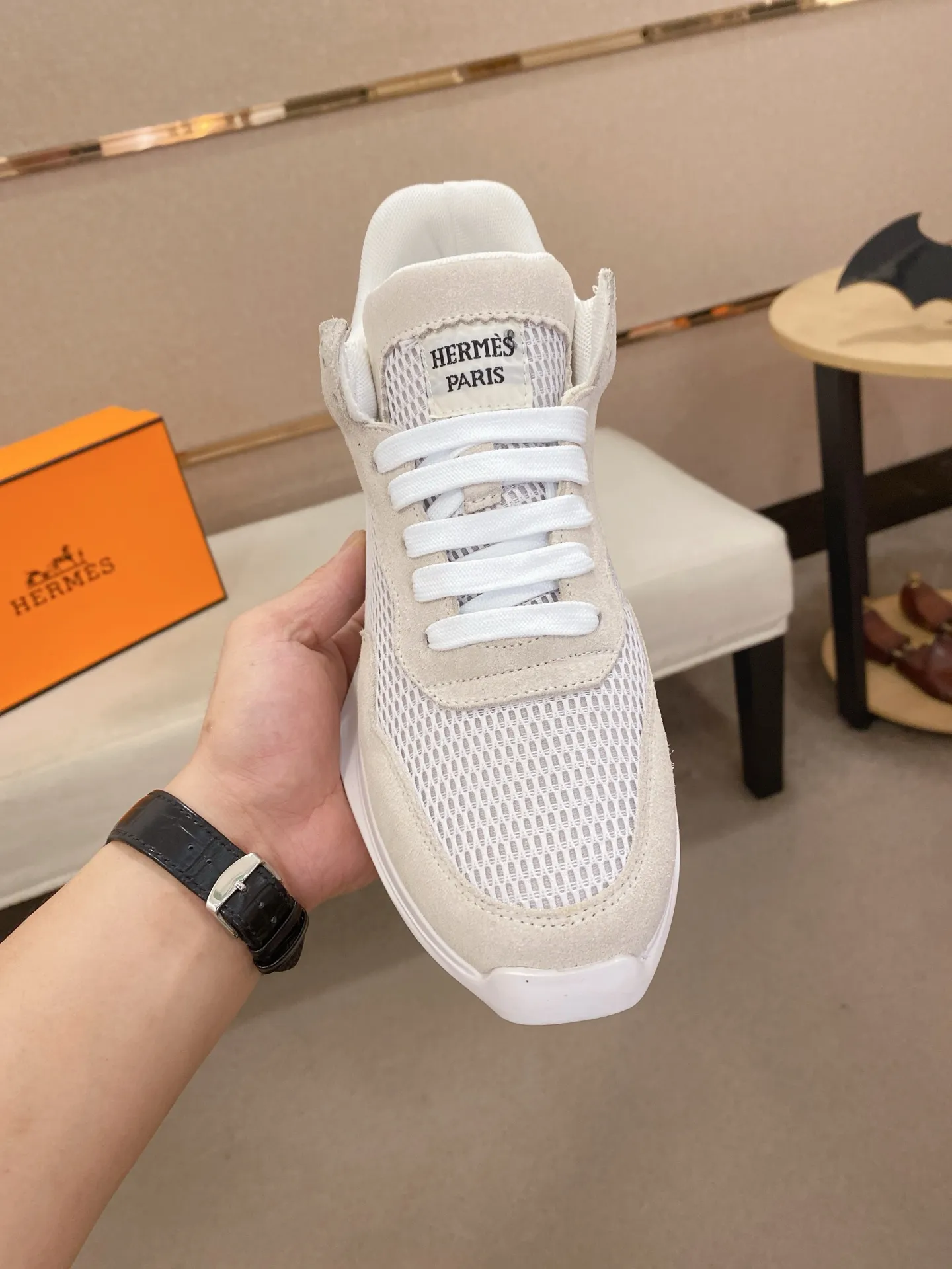 Men's clothing and shoes💰: 420💰《HERMES》【Classic Original Version】Hermès; Top 🔝 Purchasing Agency 🔍🔍Latest 🇺🇸Sold simultaneously at counters, original imported from Italy ▲▲ suede cowhide Equipped with breathable mesh ▲▲Exquisite workmanship (breathable mesh imported from Italy) sole: original sole provided by the original factory, ⚠️exclusive double-layer activity·TPR·rubber·combined molded outsole; Code number: 38-44